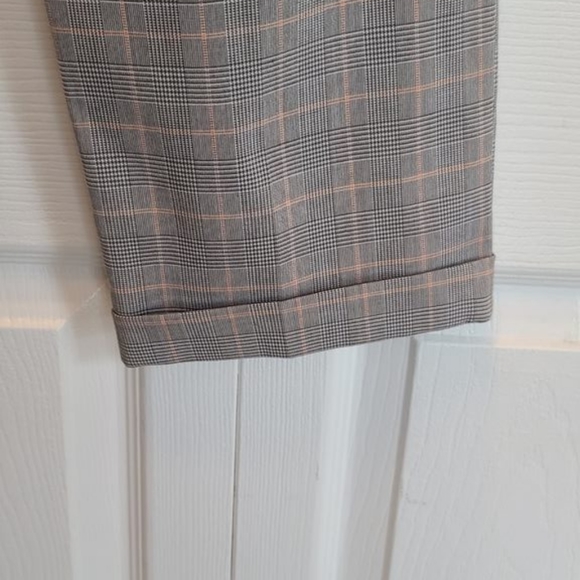 2/$30 ☆ NWOT Robin Barre Cropped Pink & Grey Plaid Pants Large Petite - Picture 4 of 7